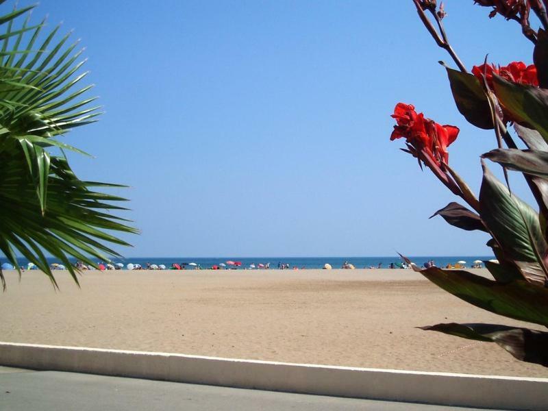 T3 Vue Mer Et Plage, Avec Wifi Et Parking Saint-Pierre-la-Mer  Экстерьер фото
