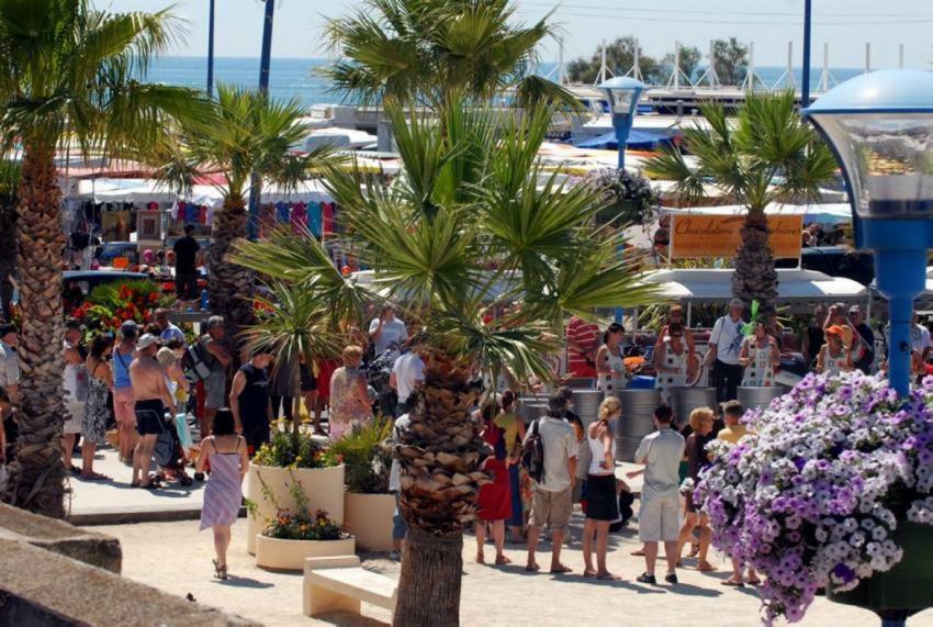 T3 Vue Mer Et Plage, Avec Wifi Et Parking Saint-Pierre-la-Mer  Экстерьер фото